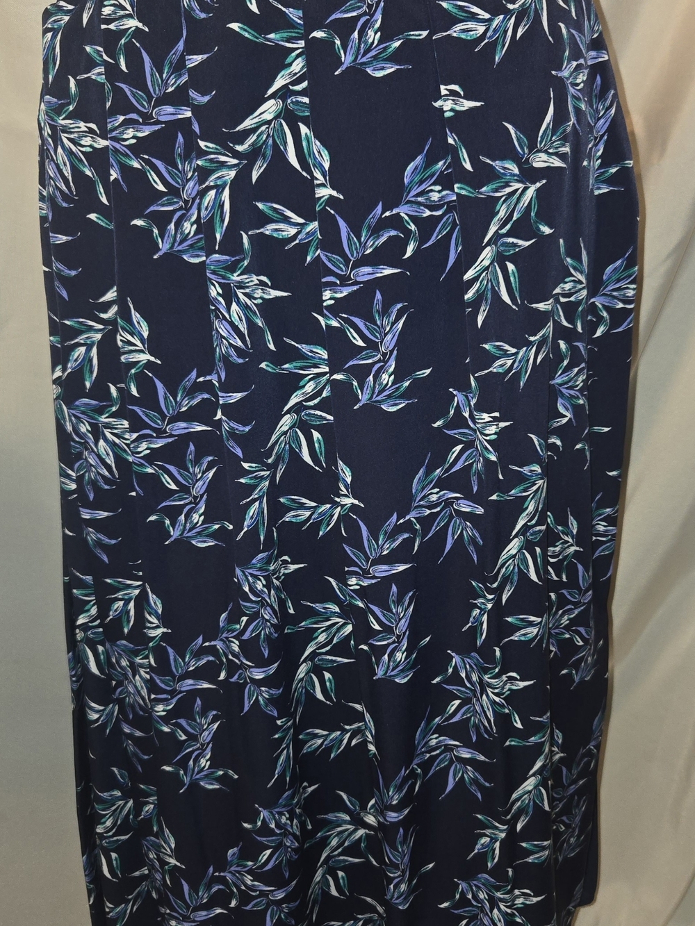 Anthropologie Women's Navy Floral A-Line Maxi Skirt